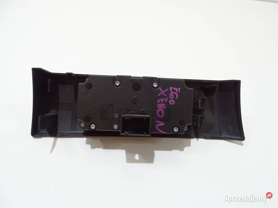 PANEL PRZEŁĄCZNIK WŁĄCZNIK ŚWIATEŁ BMW E60 E61 lubelskie Strzyżewice