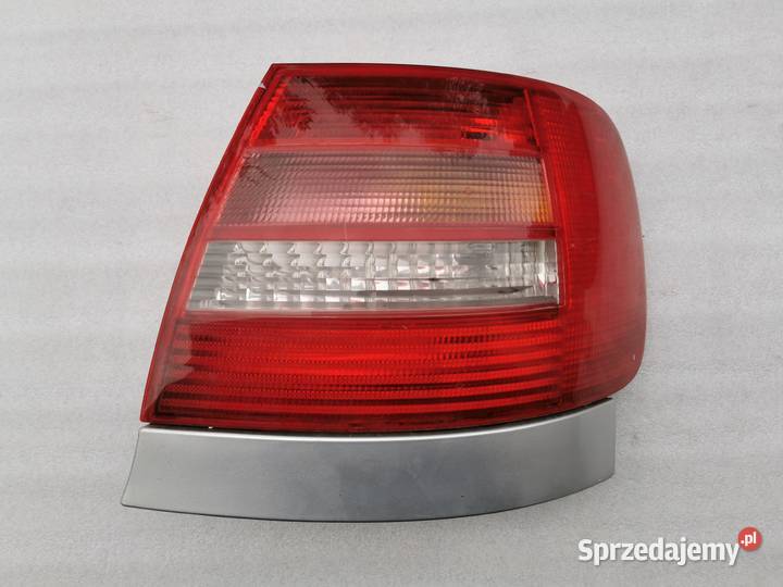 Lampa Prawy Tył Tylna Prawa Audi A4 B5 Sedan Wyszków
