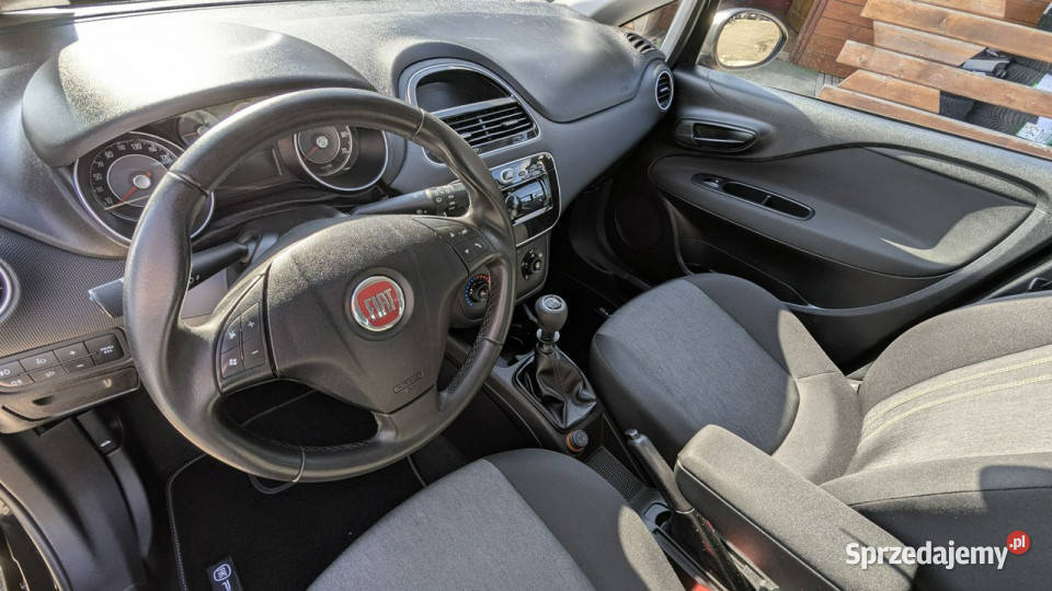 Fiat Punto Evo 12i70OPŁACONYBezwypadkowy VAT marża Częstochowa sprzedam