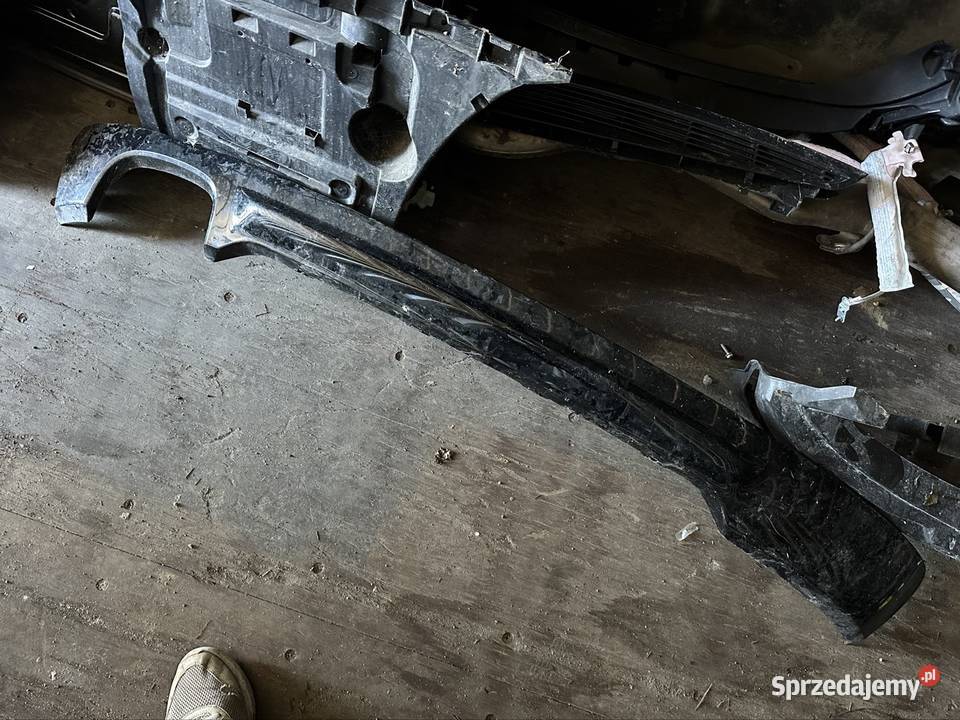 BMW 7 F01 F02 Lift Zderzak tylny kompletny osobowe Gdańsk