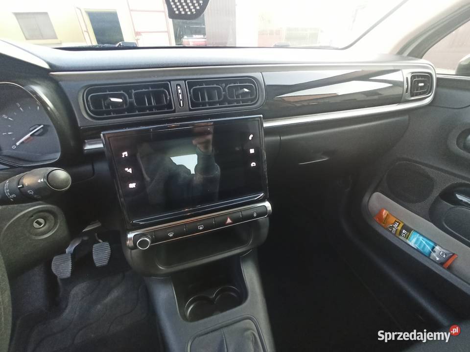 Citroen c3 12 83 navi klima asystent bluetooth isofix Hutka