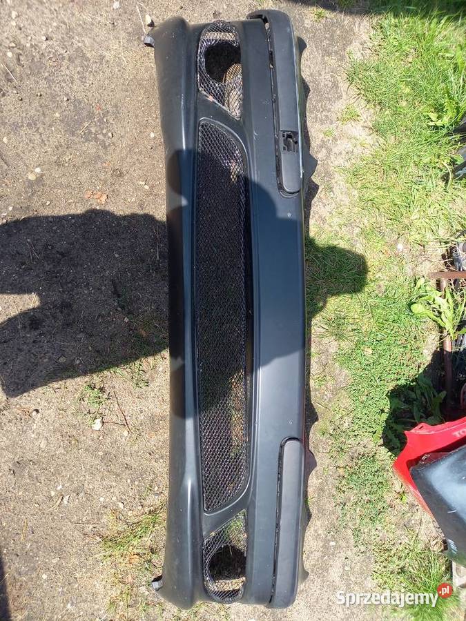 Sprzedam zderzak przedni do Mercedesa W203 Boronów sprzedam