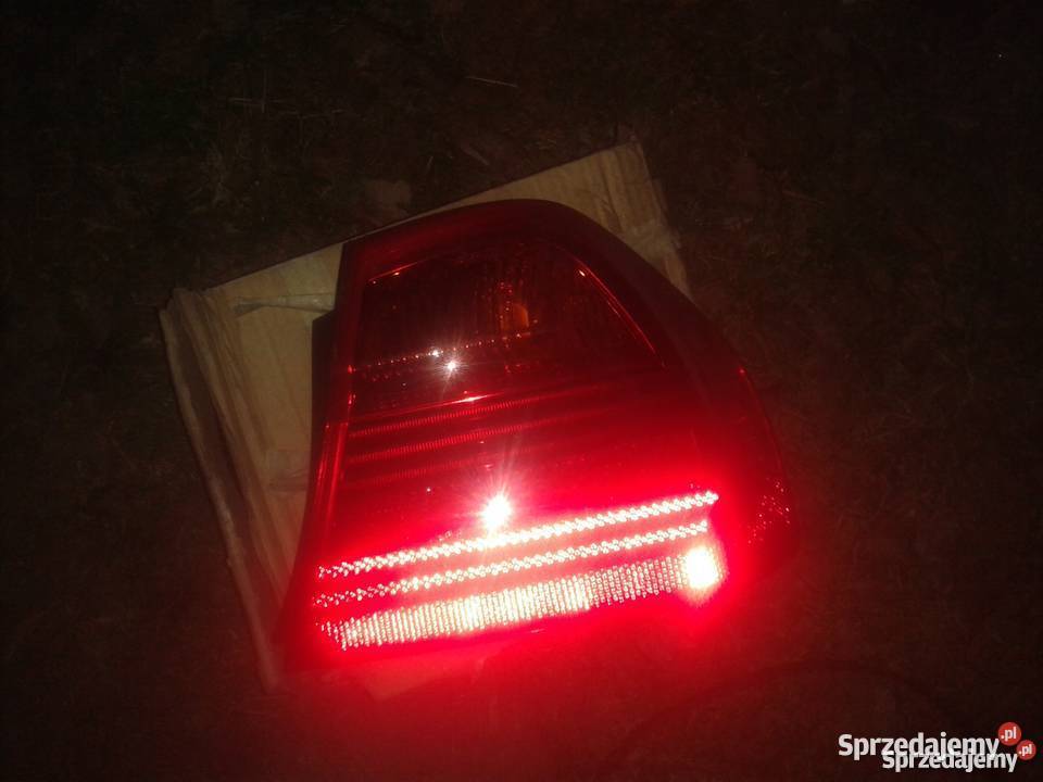 BMW E90 TYLNA LEWA PRAWA NOWA LAMPA Ozorków