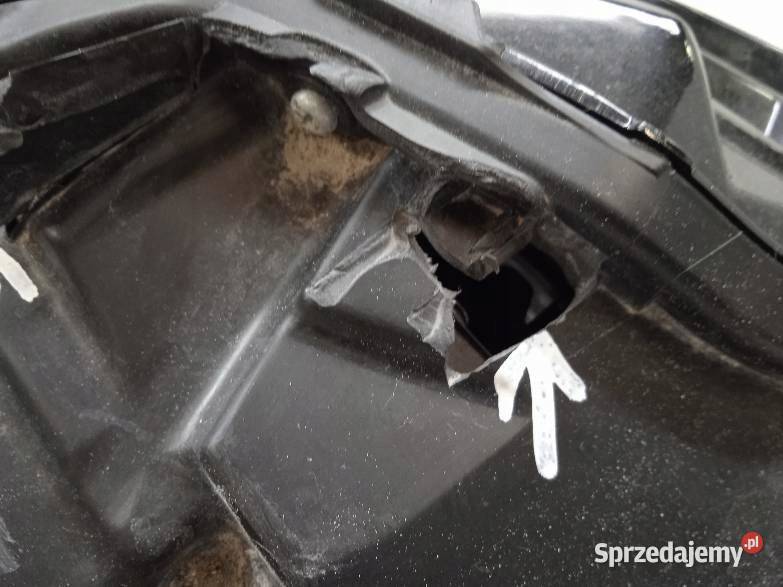 LAMPA PRZÓD LEWA LED EUROPA Mazda 3 IV 2019 Rok produkcji 2022