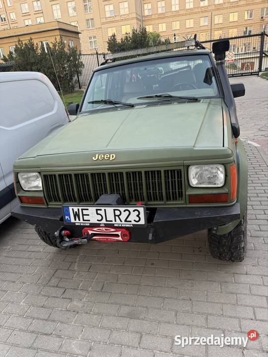 Jeep Cherokee