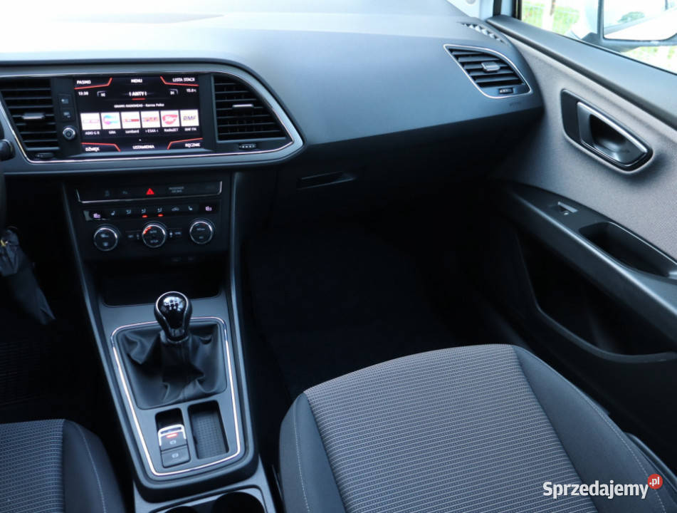 Seat Leon 15 TSI Piaseczno sprzedam
