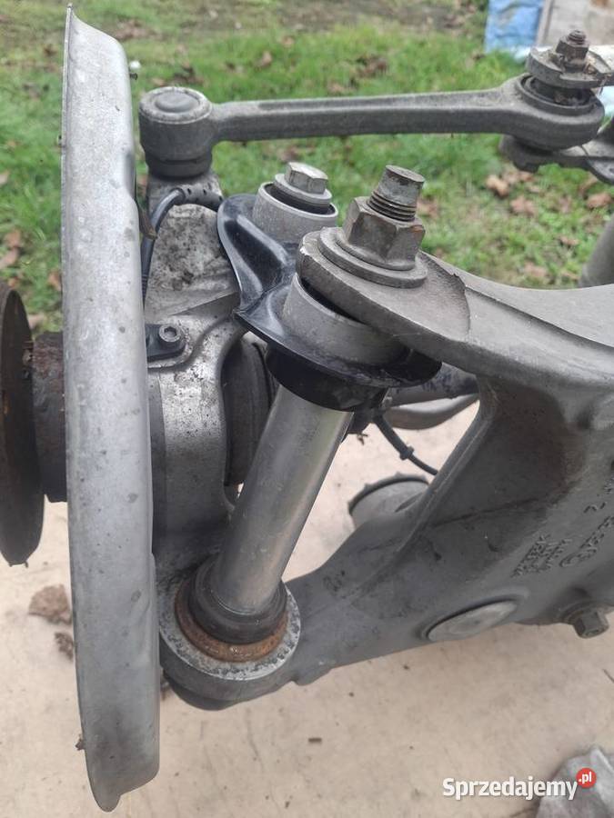 Wózek tył E60 wszystkie elementy nowe tuleje sprzedam