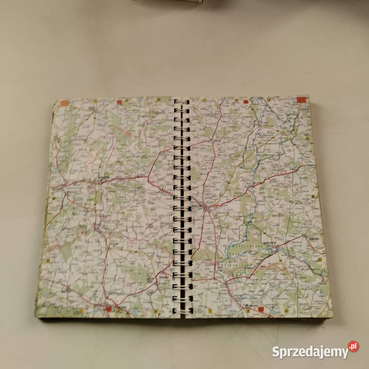 Atlas samochodowy Mapy Polska i Europa Rok wydania 2002 Mapy i przewodniki