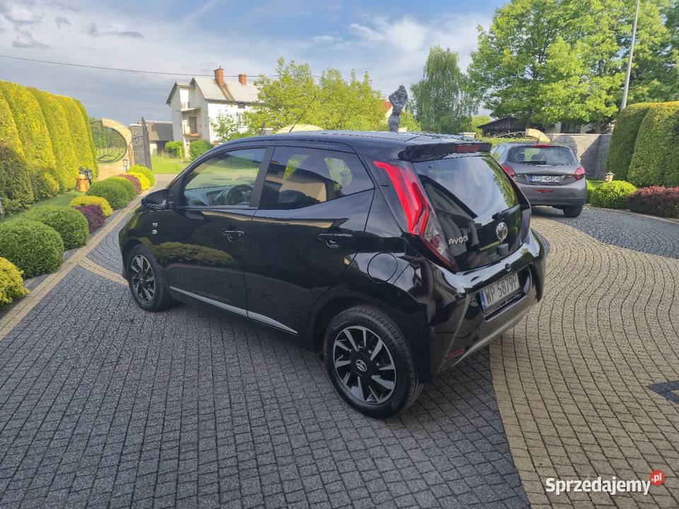Aygo BLAC EDITION Salon Polska 2021 Kamera Radar podkarpackie Krosno