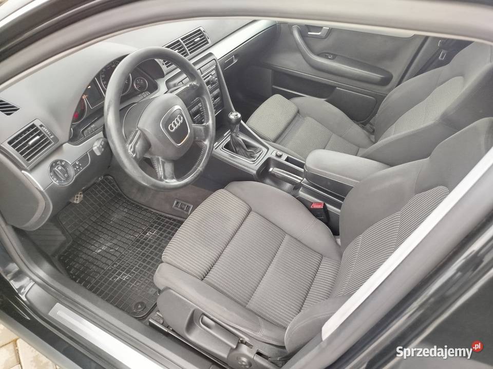 Czarne audi A4 B7 20 Benzyna Gaz sekwencja 2005 lubelskie Świdnik