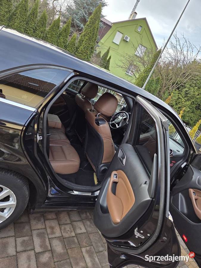 Ładny W246