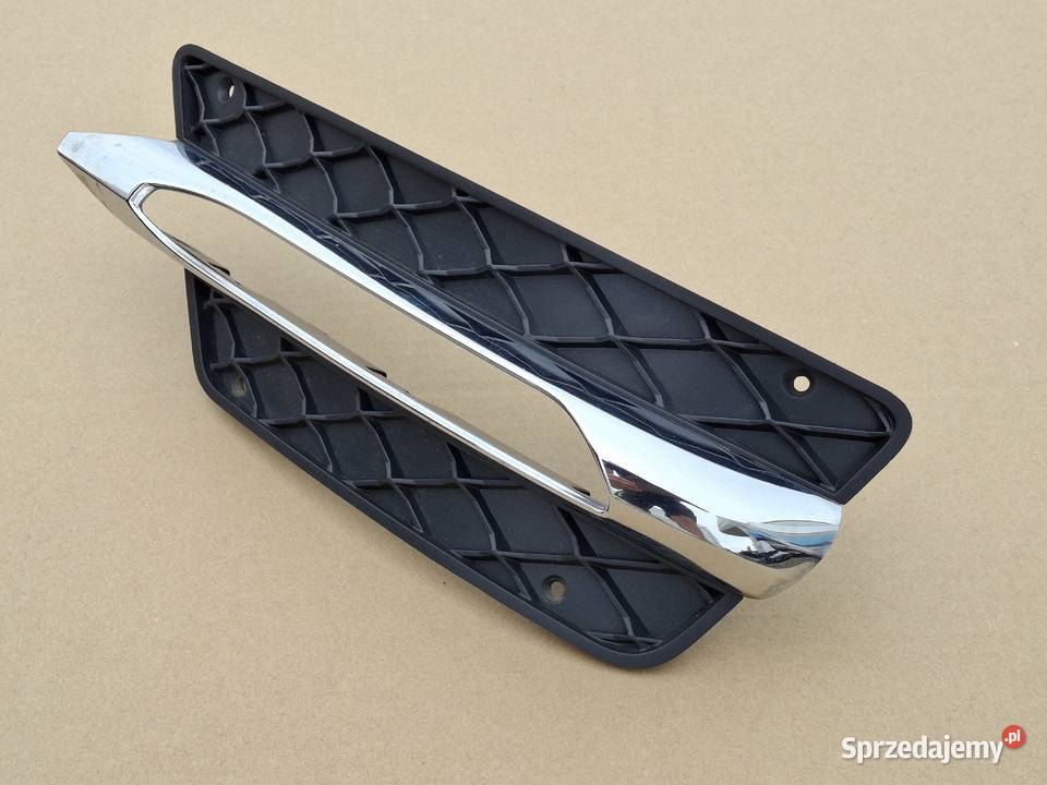 MERCEDES CKLASA W204 LIFT AMG KRATKA ZDERZAKA osobowe Bieleń sprzedam