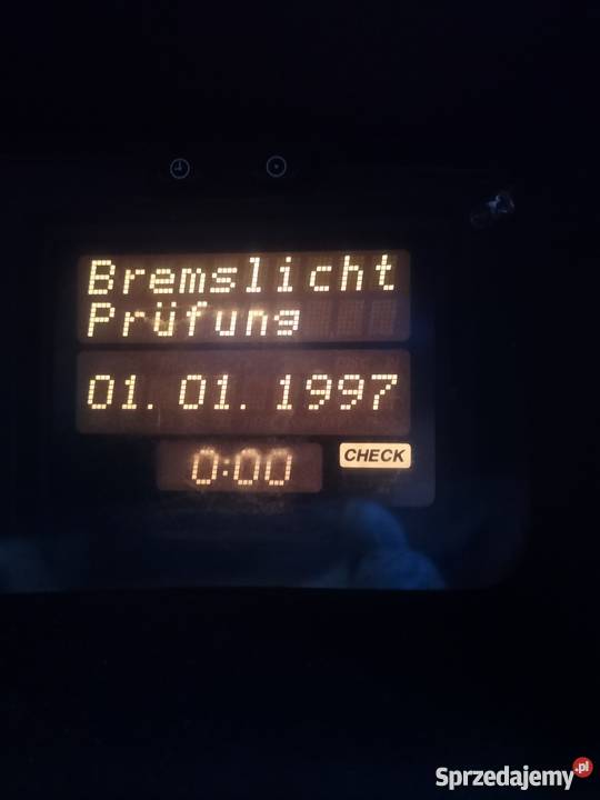 Opel Vectra B 20 części 263000 Karoseria Strzelno