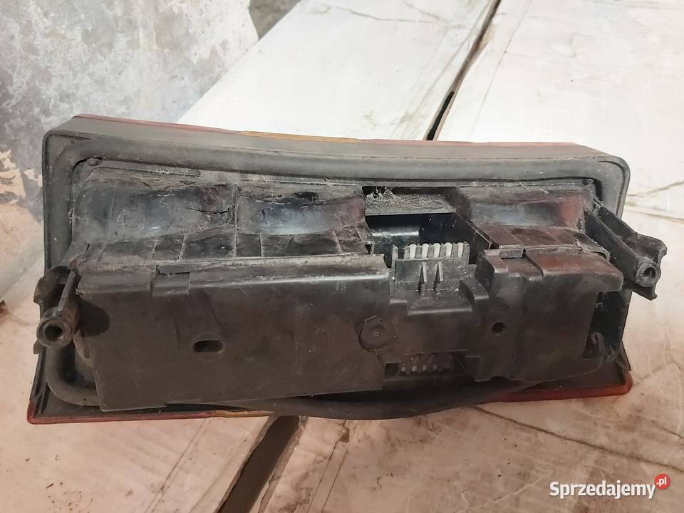 Lampa tylna OPEL KADETT kombi osobowe Toruń sprzedam