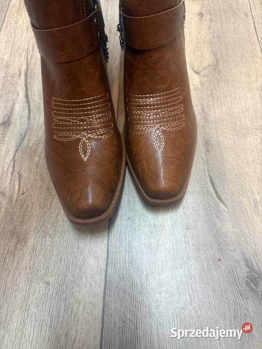 40 Brązowe bogato zdobione kozaki kowbojki z Kraków sprzedam