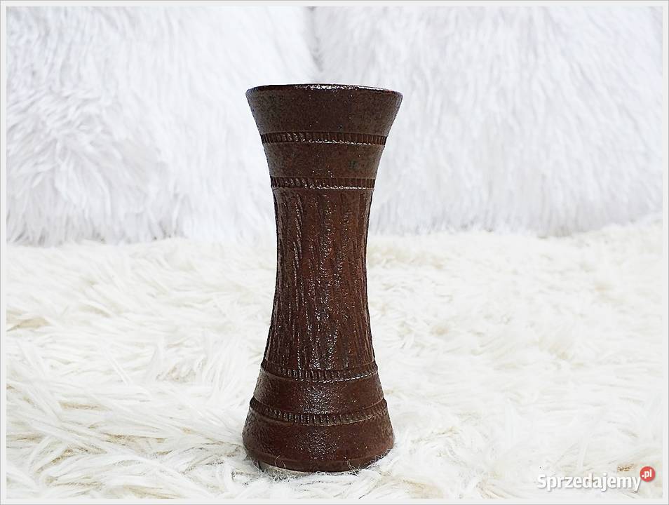 Stary świecznik wazonik ceramiczny z lat 6070 z Żary