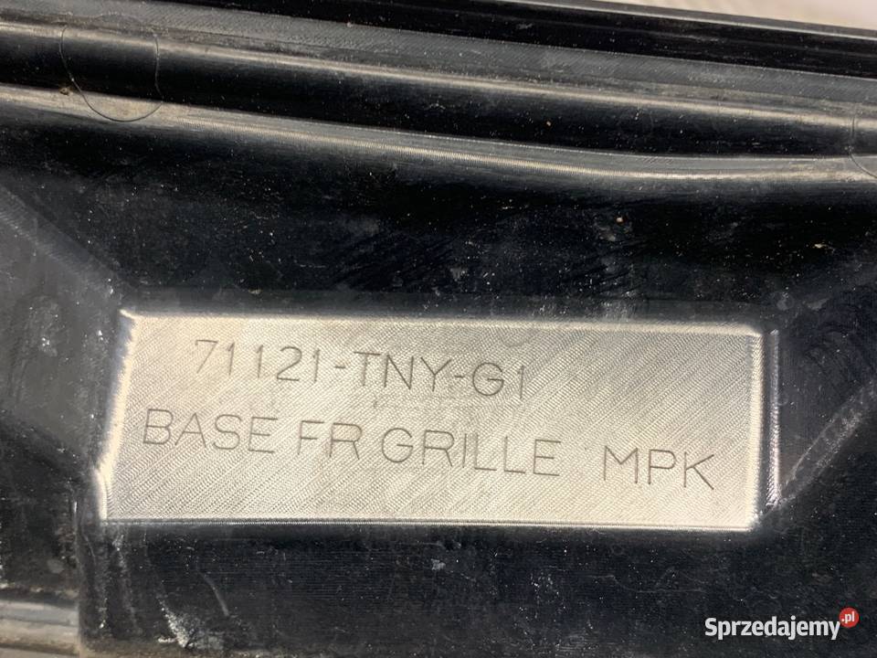 ATRAPA GRILL HONDA CRV V 71121TNYG1 SUV KRATA