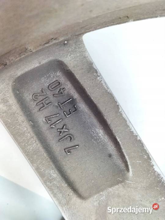 FELGA ALUMINIOWA R17 5X112 ET40 OC57MM 7JX17H2