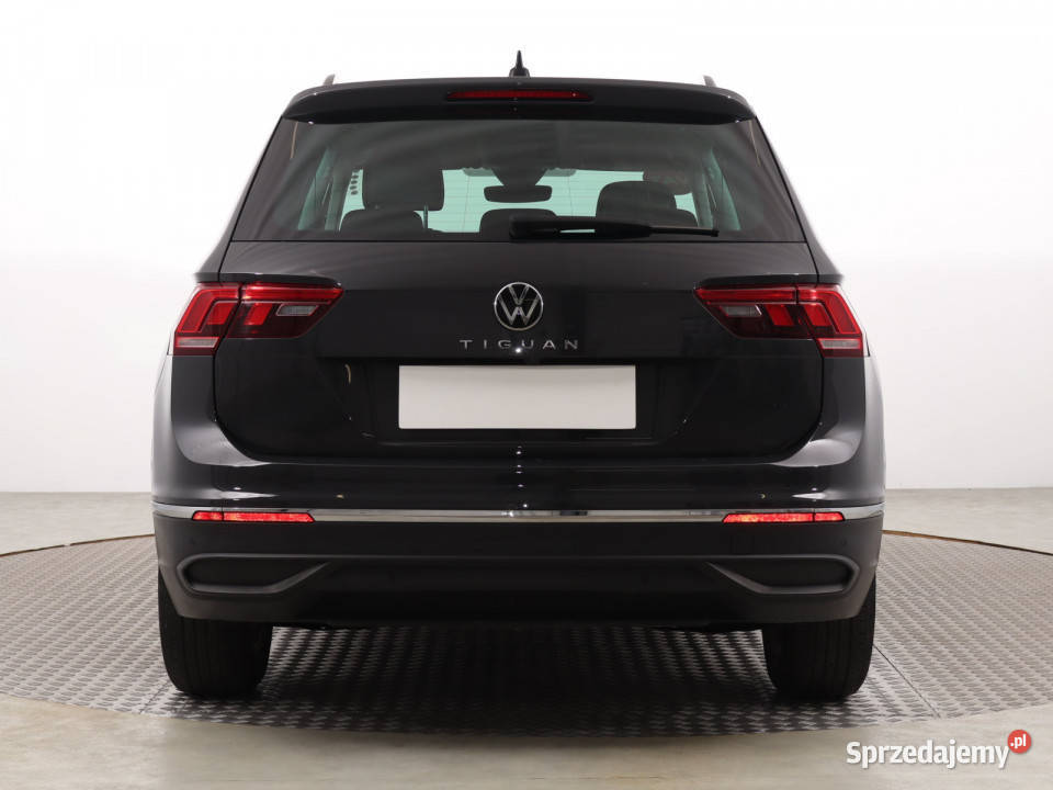VW Tiguan 15 TSI kamera cofania Katowice