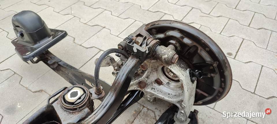 SKODA OCTAVIA III ZAWIESZENIE WÓZEK SANKI TYŁ dolnośląskie