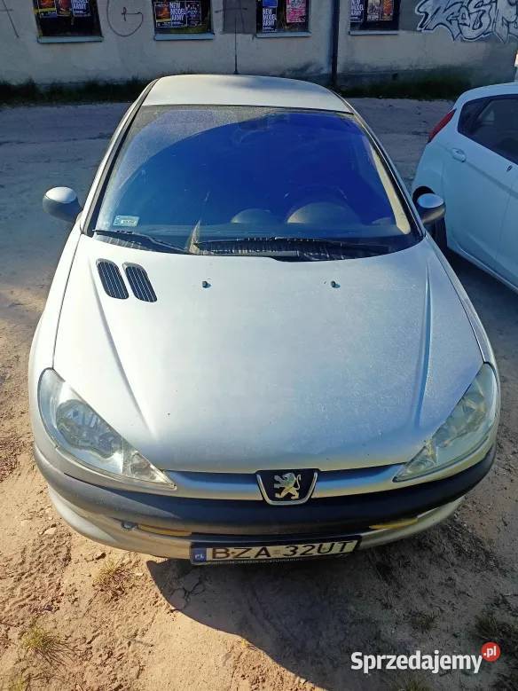 Peugeot 206 16 2004 AUTOMAT GAZ LPG HAK nieuszkodzony Białystok sprzedam