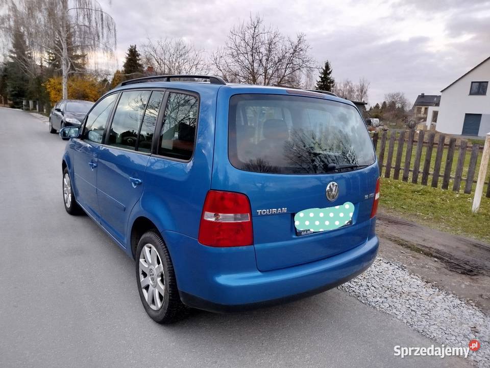 Volkswagen Touran 16 benzyna 2003 zadbany niebieski dolnośląskie