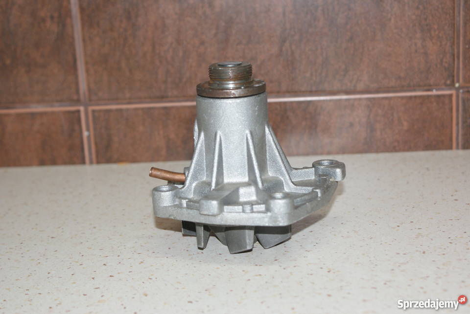 Pompa cieczy chłodzącej ALFA ROMEO 155 164 33 Białobrzegi sprzedam