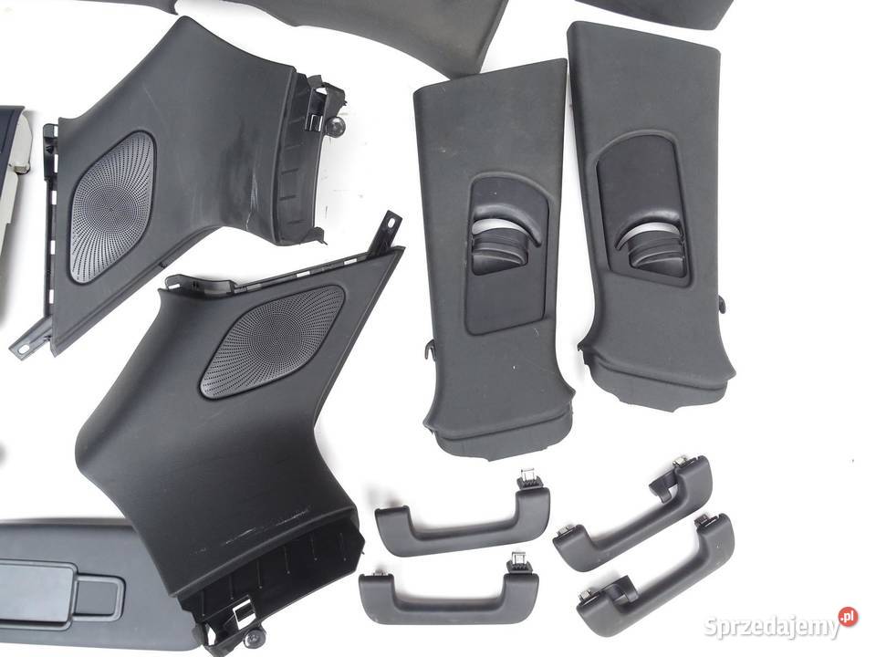 PODSUFITKA KOMPLETNA CZARNA SLINE 8R0867501M Podsufitki