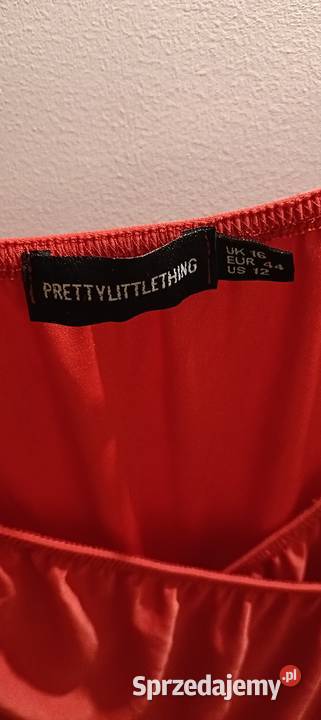 Piękna czerwona sukienka PrettyLittleThing mazowieckie Warszawa