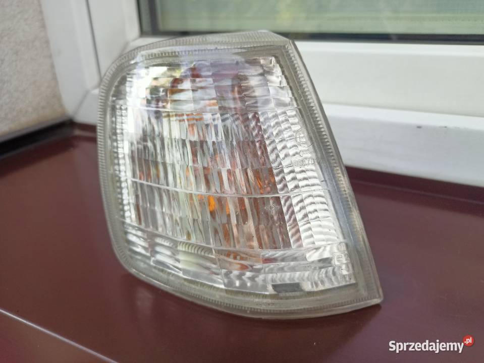 Peugeot 405 kierunkowskaz kierunek migacz prawy Kierunkowskazy Sieradz