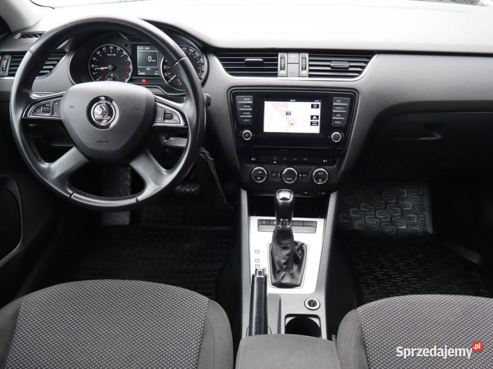 Skoda Octavia 16 TDI klimatyzacja Katowice