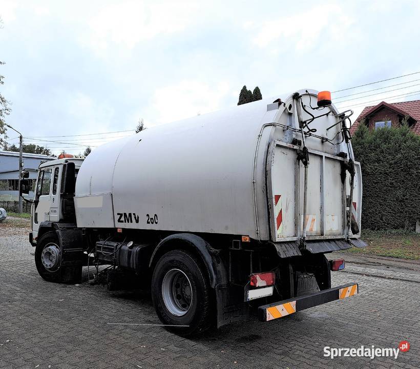 Volvo FL 6 zamiatarka Bielsko-Biała