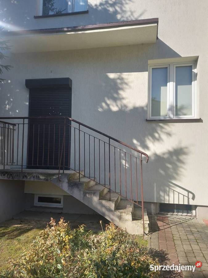 Jedlicze lokal 50 m do wynajecie Ilość pomieszczeń 2 sprzedam