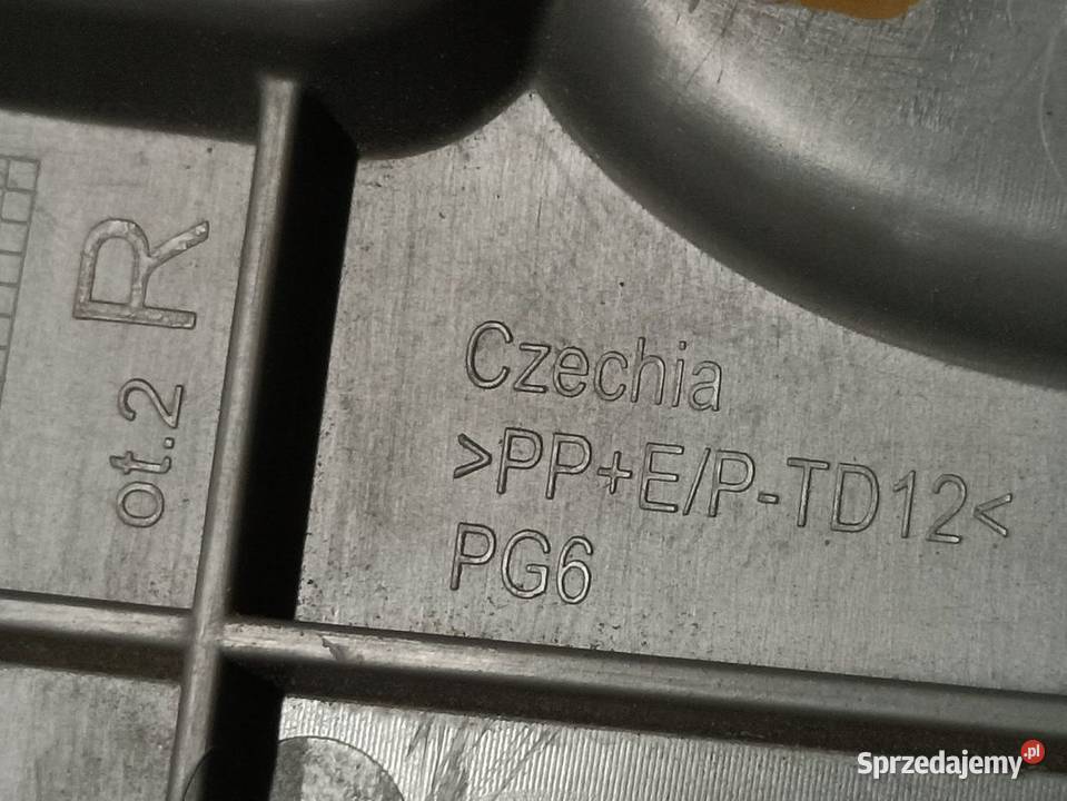SKODA OCTAVIA 4 19ŚLIZG MOCOWANIE ZDERZAKA PRAWY Pleszew