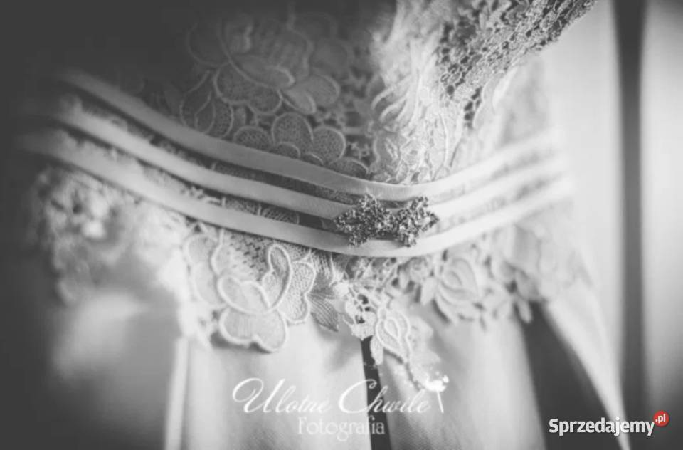 Piękna suknia ślubna Gala Olivia kieszenie Toruń