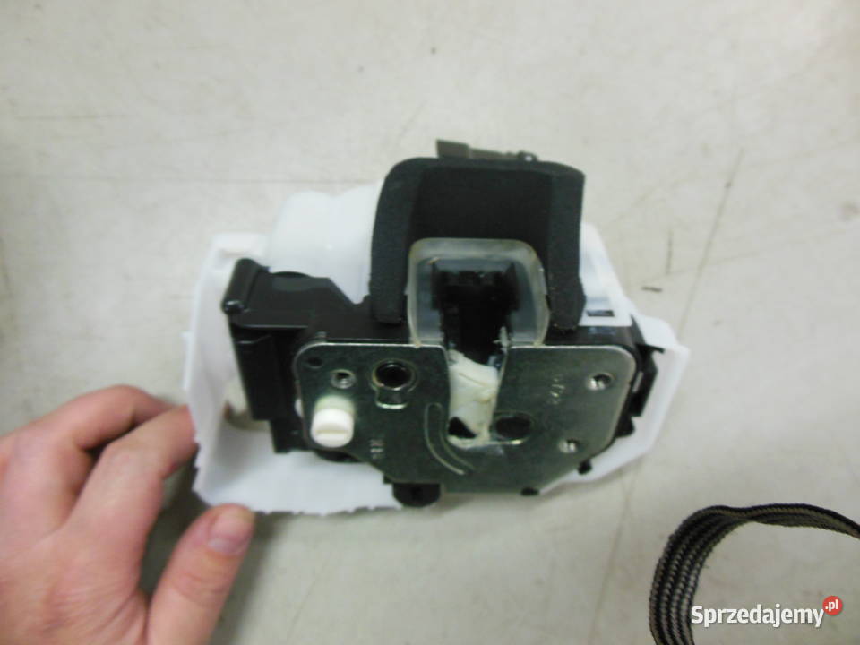 zamek doblo II combo D boczne prawe FL 2015 Kozy