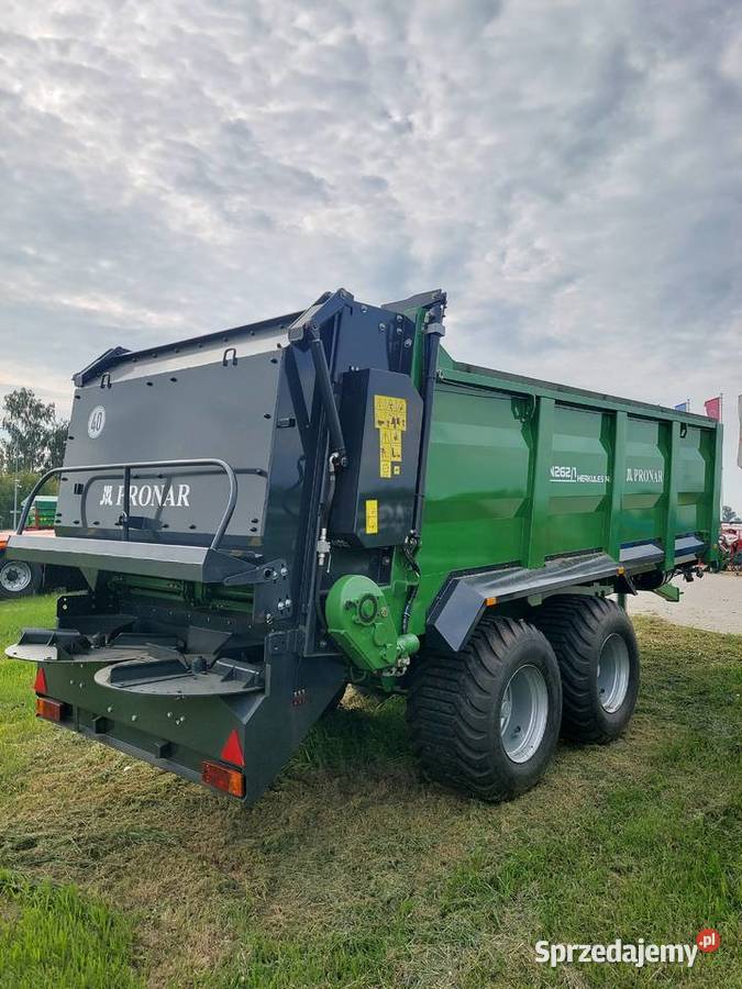 Rozrzutnik obornika PRONAR N2621 ŁM nieuszkodzony Rozrzutniki obornika Rozrzutniki obornika Kutno