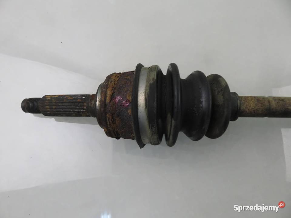 PÓŁOŚ PRAWA PRZEDNIA SUBARU JUSTY II 13 sprzedam