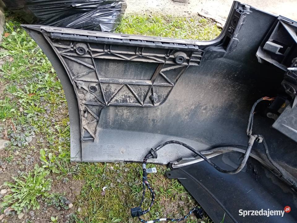 ZDERZAK TYŁ TYLNY AUDI A4 B8 LY7G Święcany