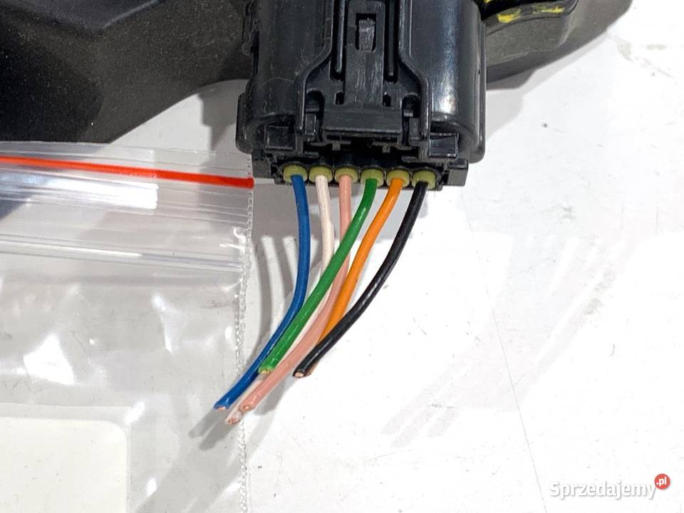 POTENCJOMETR GAZU KIA CEED 32700G4200 15 160 osobowe