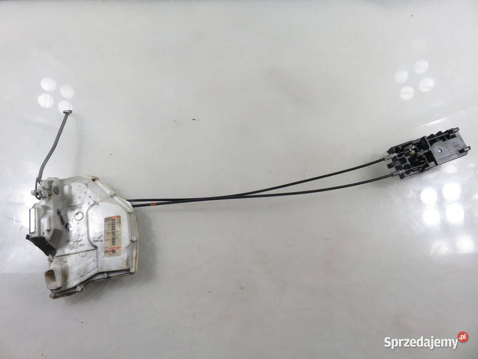 ZAMEK LEWY PRZEDNI OPEL AGILA B H08 8220251K60 osobowe