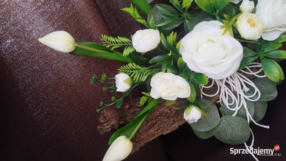 Kompozycja obciążona długość 50 wysokość 40 Kompozycje kwiatowe Wyposażenie wnętrz Koszyce