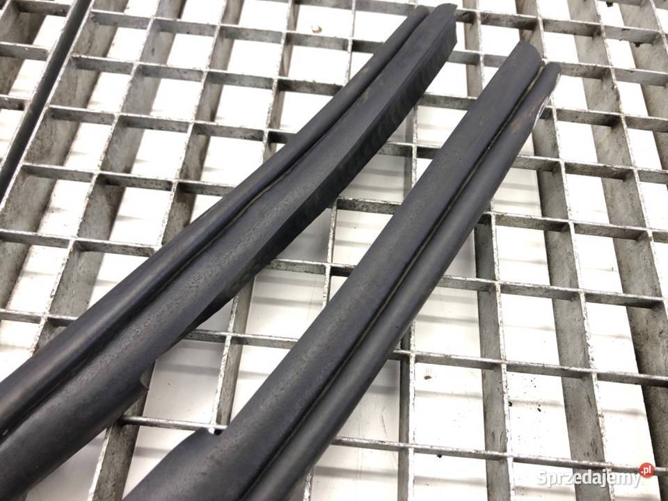 USZCZELKA DRZWI PRZÓD PRAWA MITSUBISHI ASX SUV osobowe