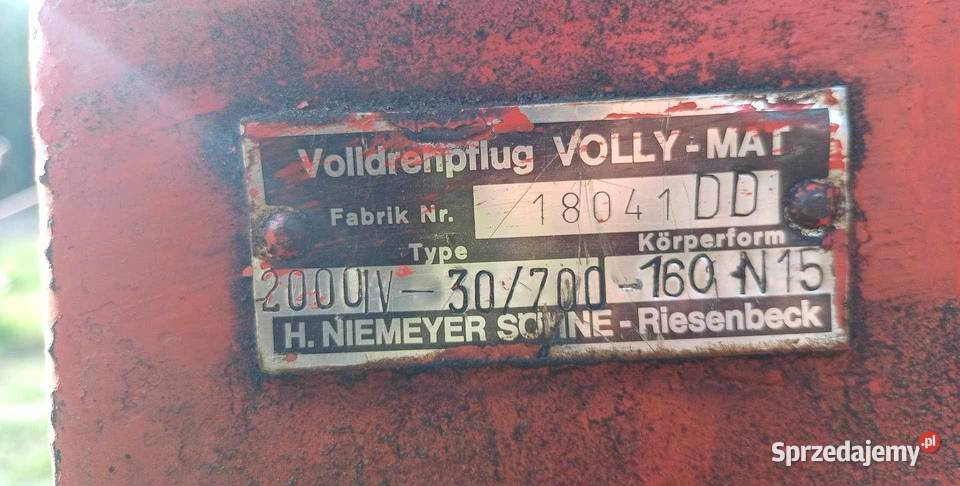 Pług Niemeyer 4 skibowy obrotowy Burzenin