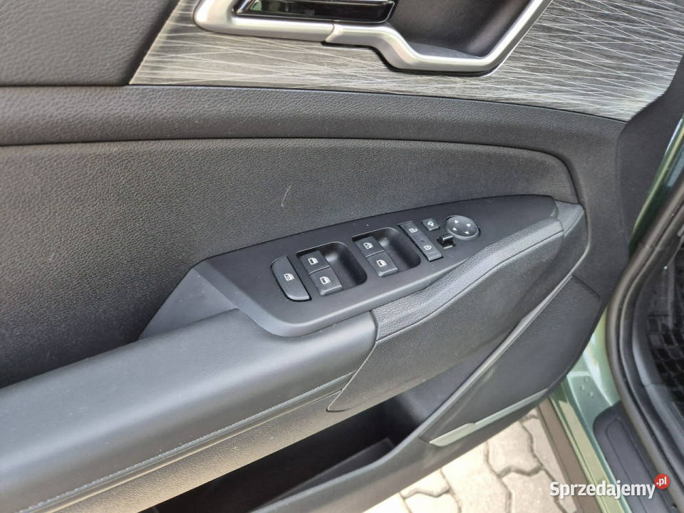 Kia Sportage 16 TGDI 150 6MT FWD WersjaL SalonPL komputer pokładowy Łódź