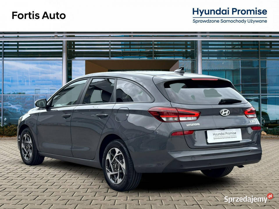 Hyundai i30 15 DPi 96 Salon Serwis ASO Manual benzyna Samochody osobowe kujawsko-pomorskie Bydgoszcz
