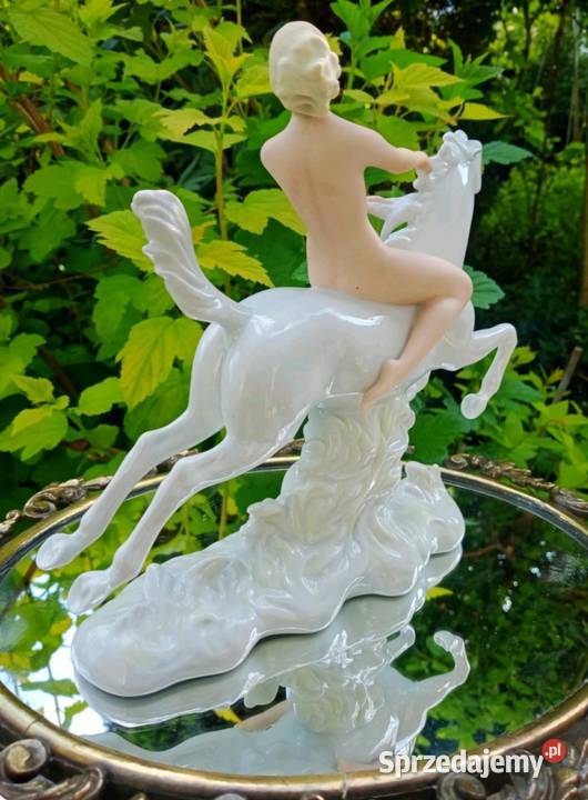 Wyjątkowa Figurka Amazonki na galopującym koniu Pabianice