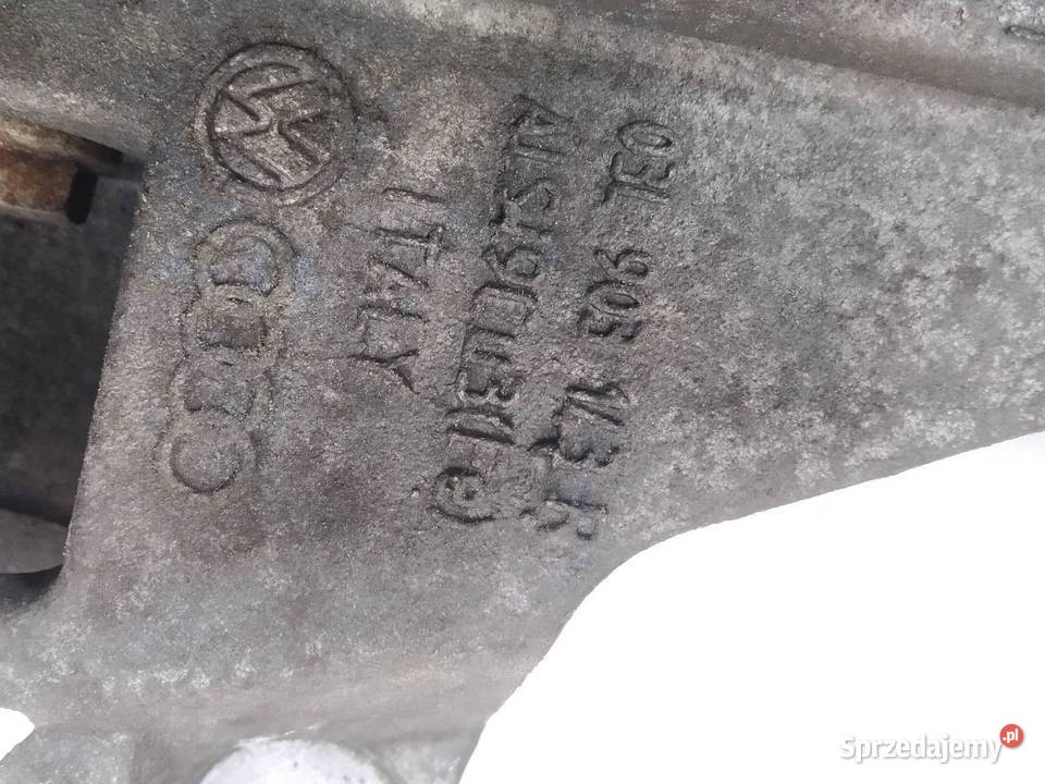 ŁAPA WSPORNIK 03L903143R 20 TDI Audi A4 IV Silniki i osprzęt