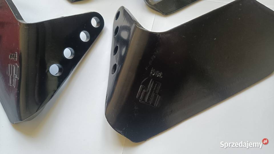 00311328 Lemiesz boczny 4 otwory redlica Dolice