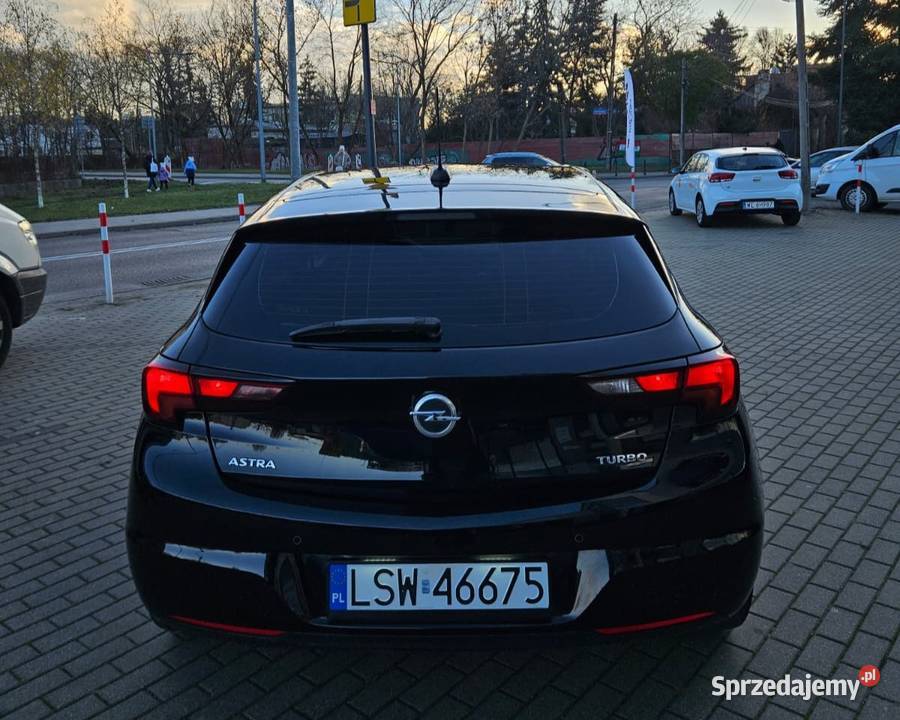 Opel Astra K Rok produkcji 2016 sprzedam